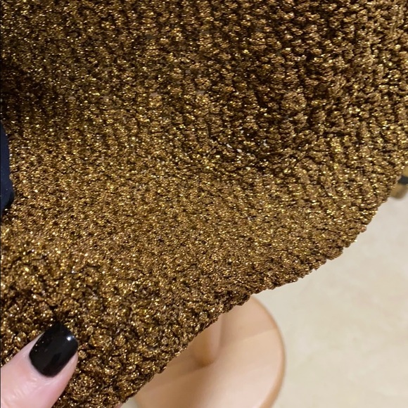 Happy new year 🎆 this top is blazing - Picture 3 of 13